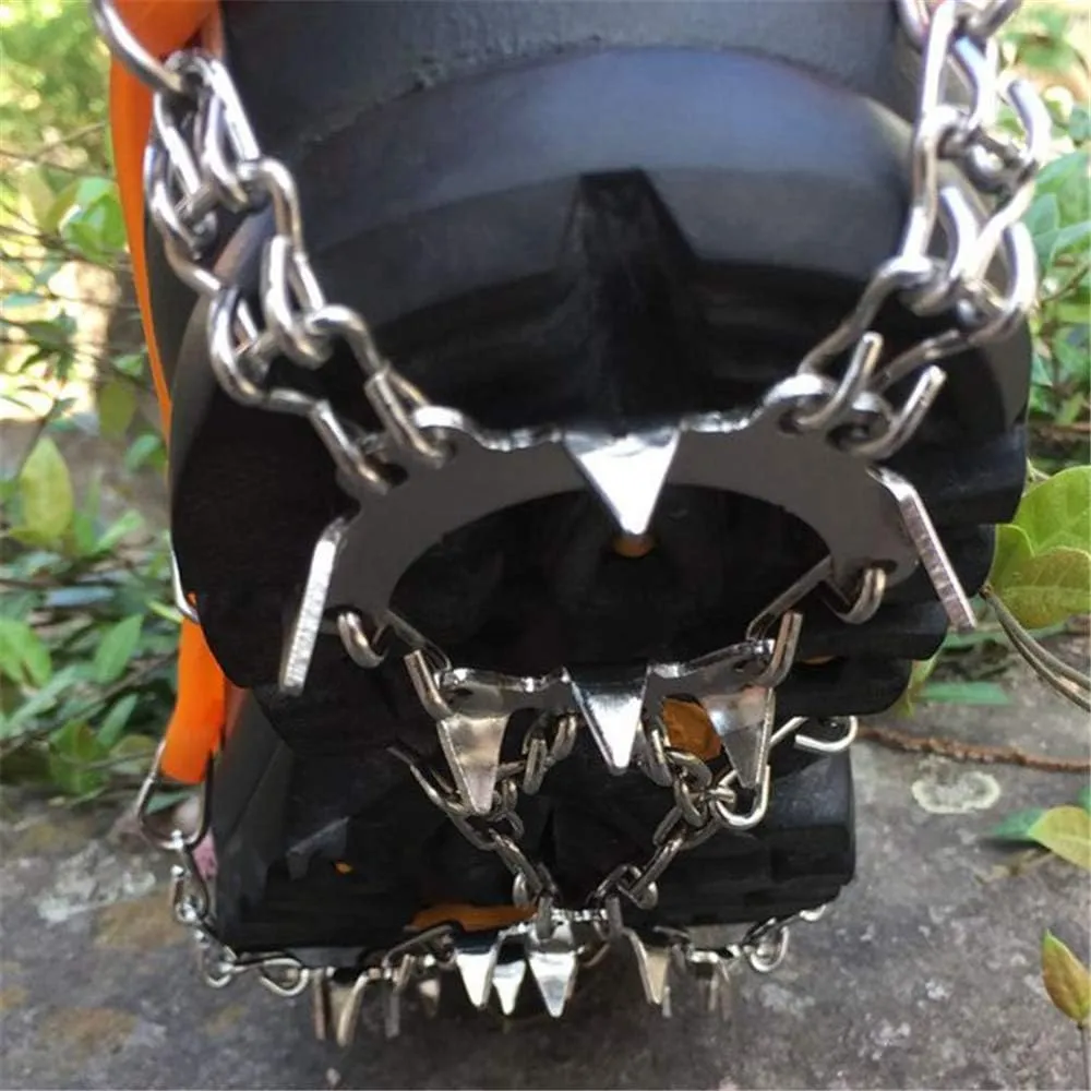 BaronHong Traction Cleats,Ice Snow Grips Crampons for Footwear with 18 Stainless Steel Spikes for Walking,Jogging,Climbing,Hiking on Snow and Ice (M/L/XL)