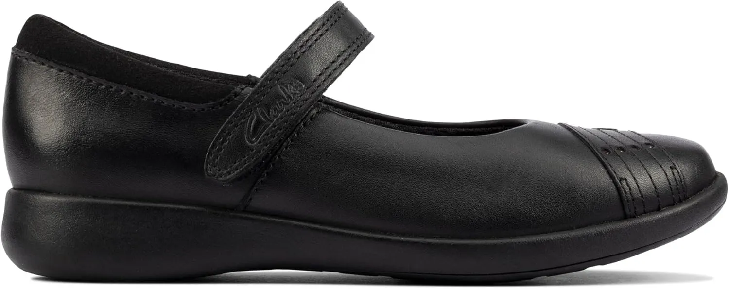 Clarks Girls Etch Beam Ballet Shoe