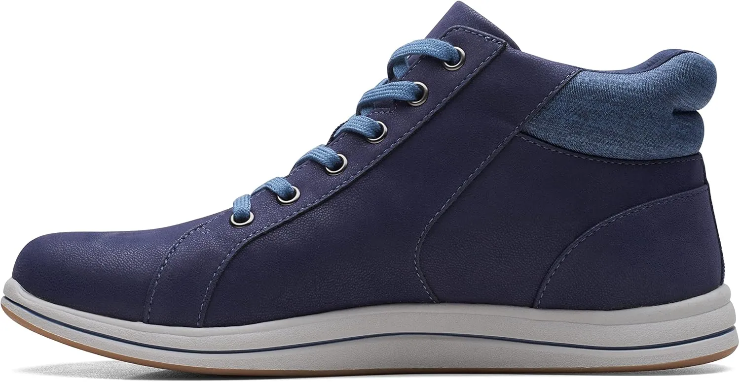 Clarks Women's Breeze Glide Ankle Boot
