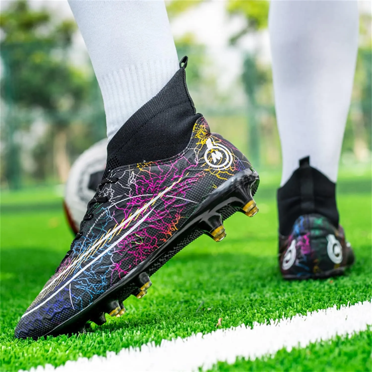 Competitive Unisex Soccer Shoes Men Women Indoor Outdoor Football Boots Athletic Turf Team Cleat Running Sports Lightweight Breathable Anti-Skid Damping Shoes