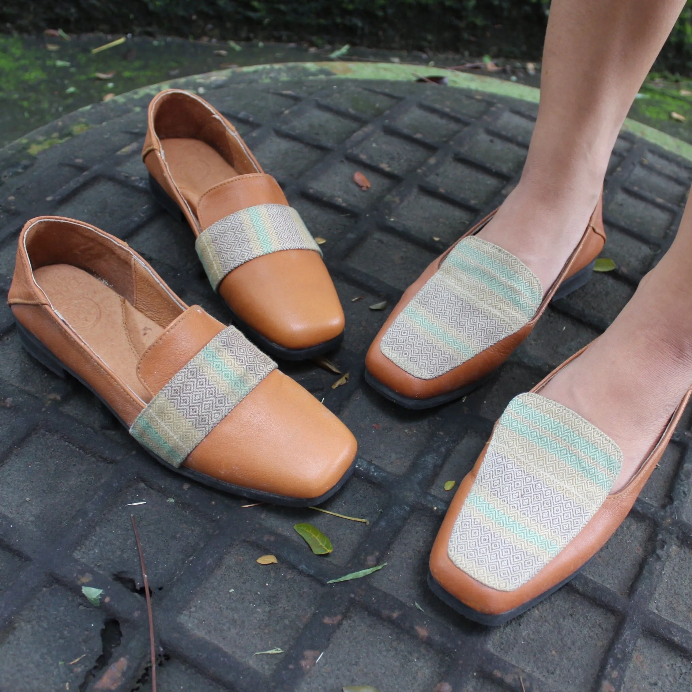 Denise Convertible Loafer