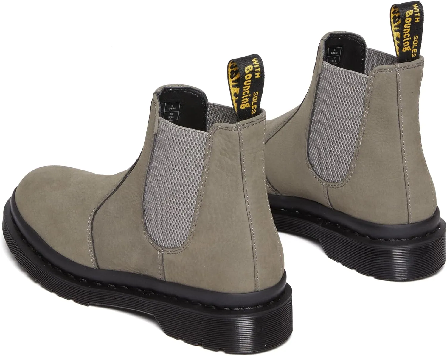 Dr. Martens Unisex-Adult Chelsea Boot
