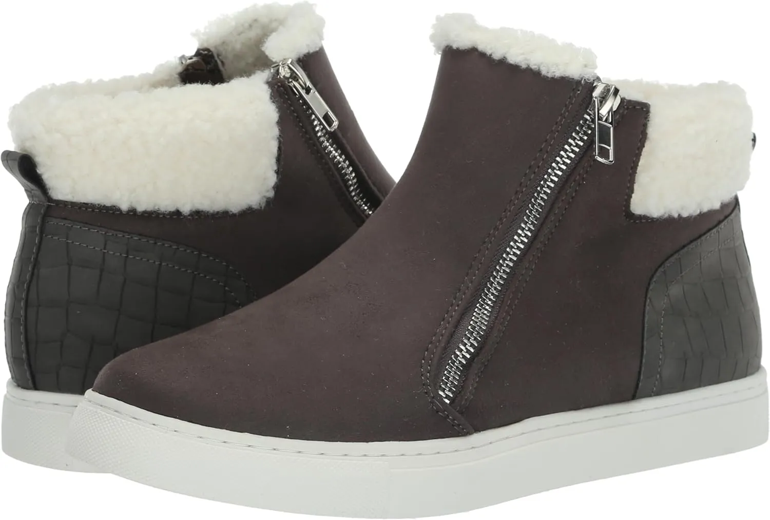 DV Dolce Vita Women's Casual Sneaker