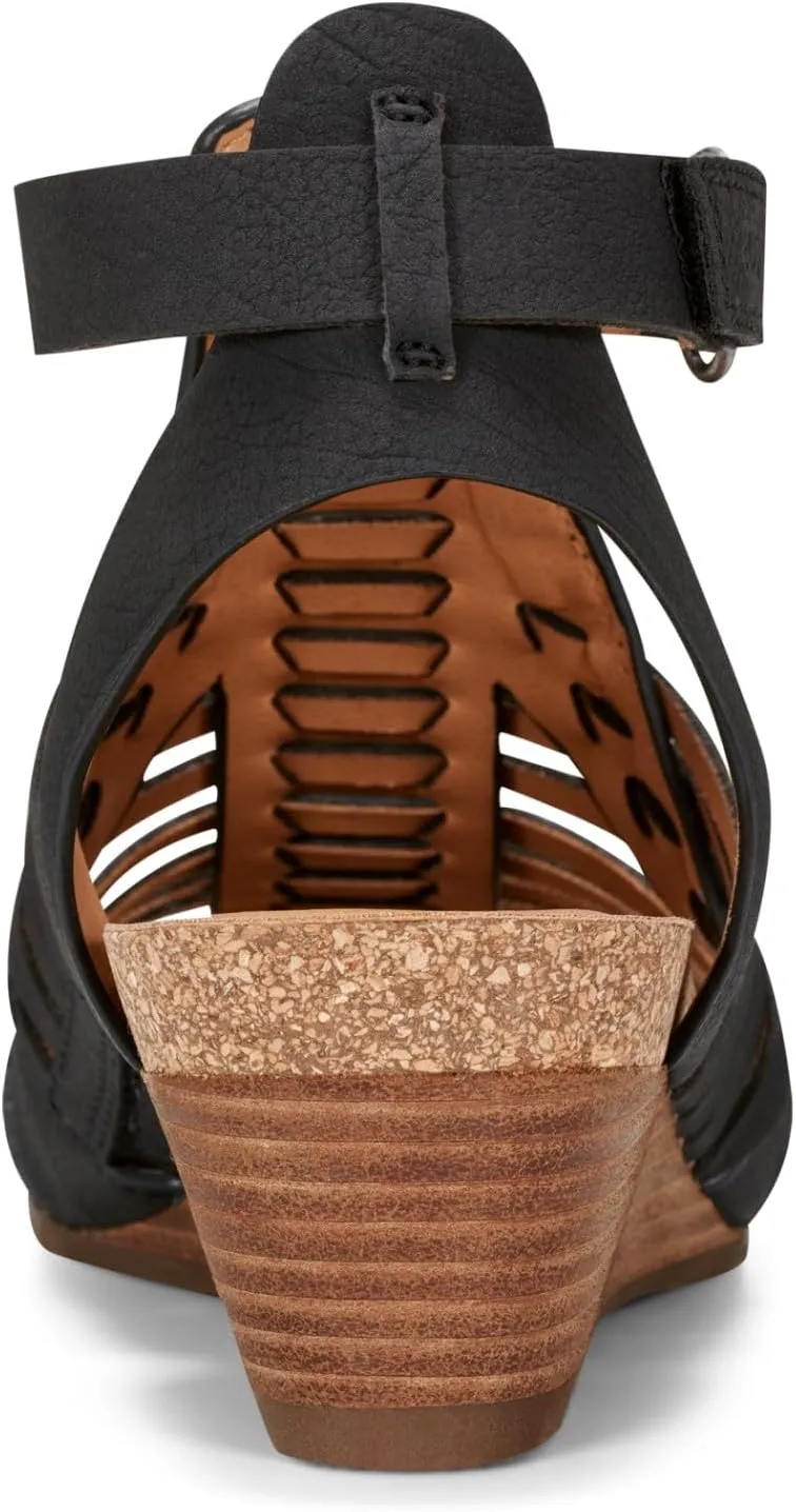 Earth Women's Hattie Wedge Sandal