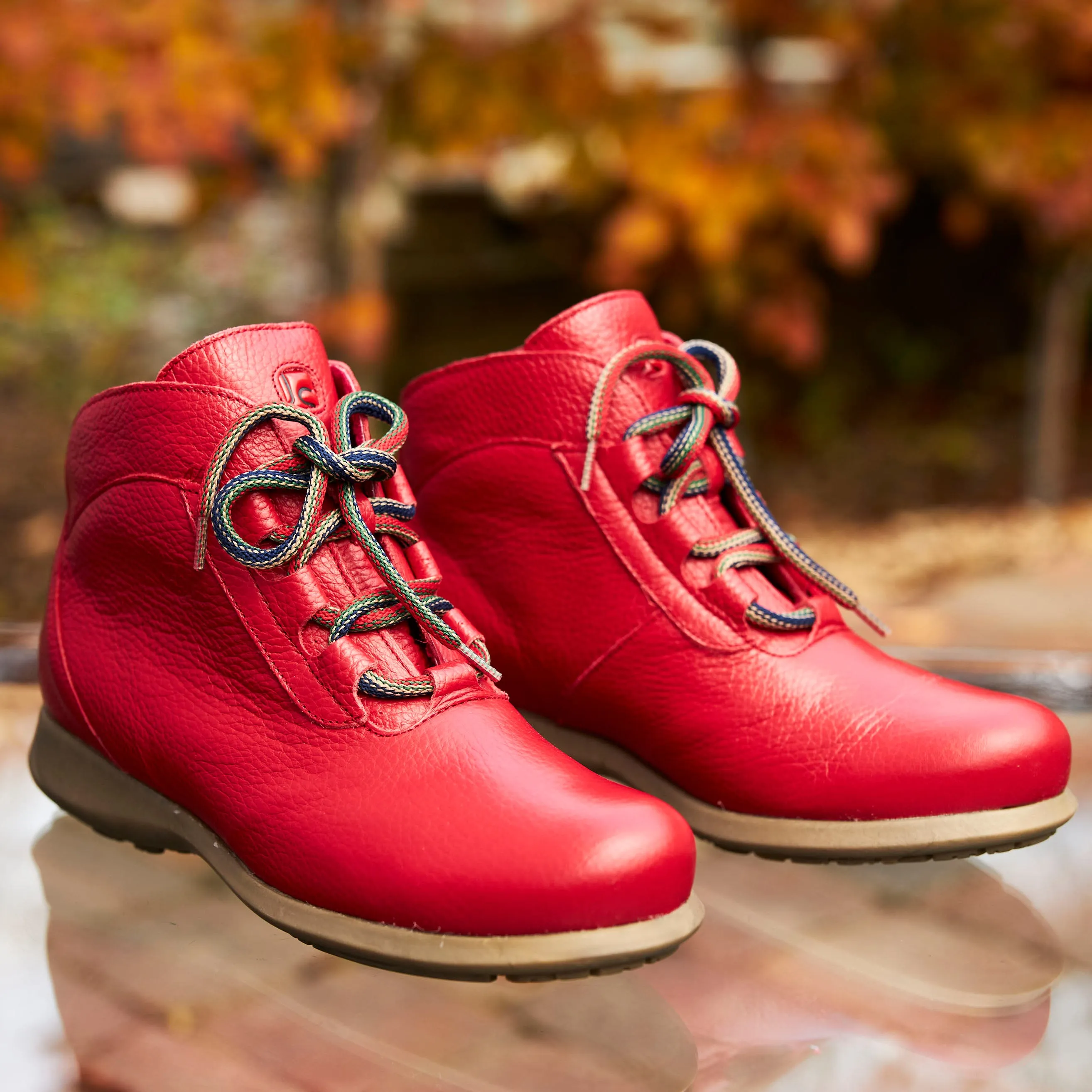 Jose Saenz Red Ankle Boots