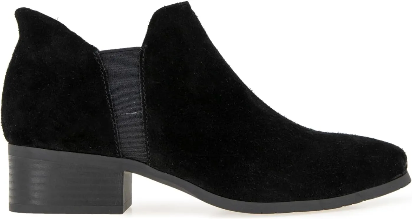Kenneth Cole REACTION Women's Fashion Ankle Boot