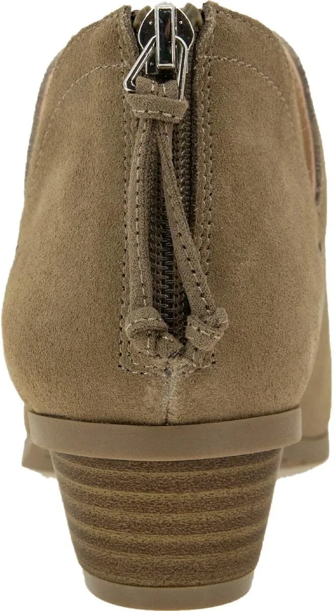 Kenneth Cole REACTION Women's Side Way Low Heel Ankle Bootie