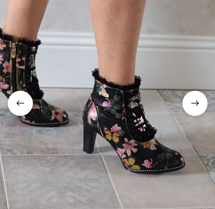 Laura Vita Alcbaneo 2302 Heeled leather Ankle boot