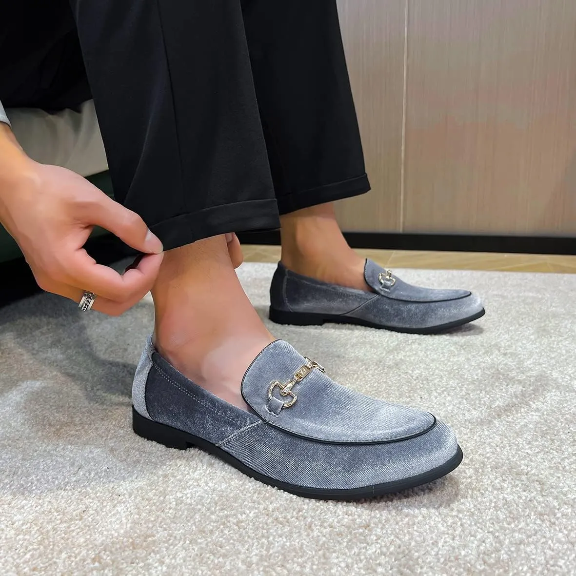 LCQL Men's Luxury Velvet Penny Loafer Shoes Noble Slip-on Suede Loafers Smoking Slippers Plus Size 7-13