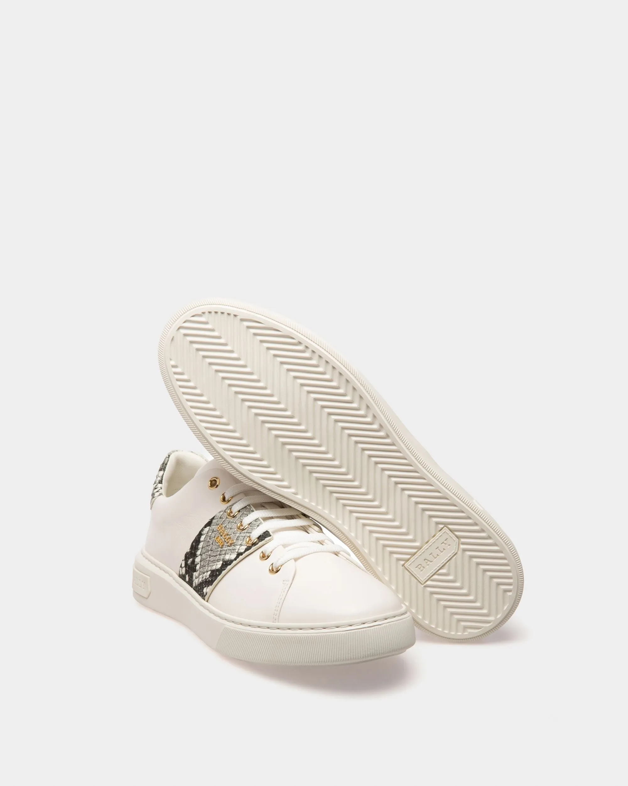 Mattye Leather Sneakers In White