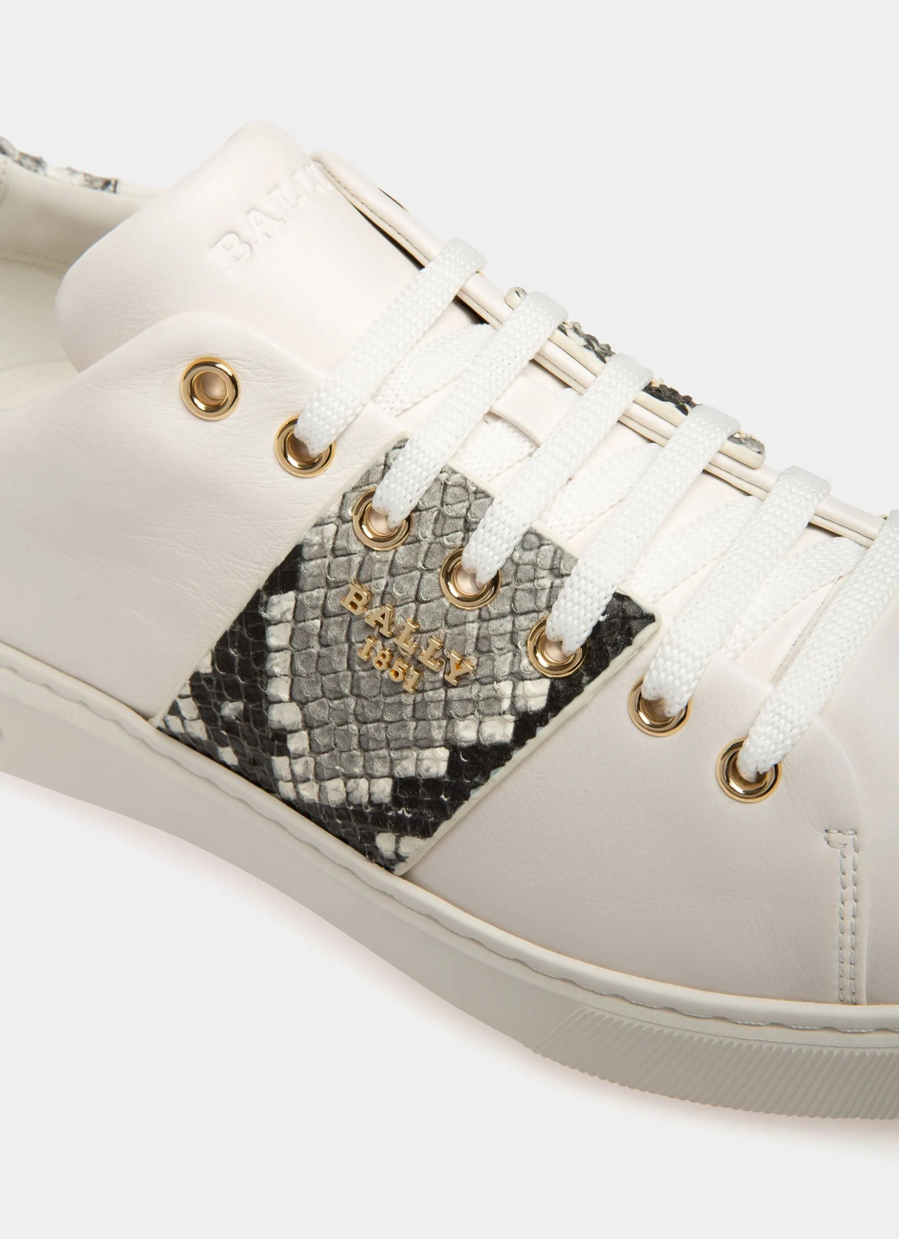 Mattye Leather Sneakers In White