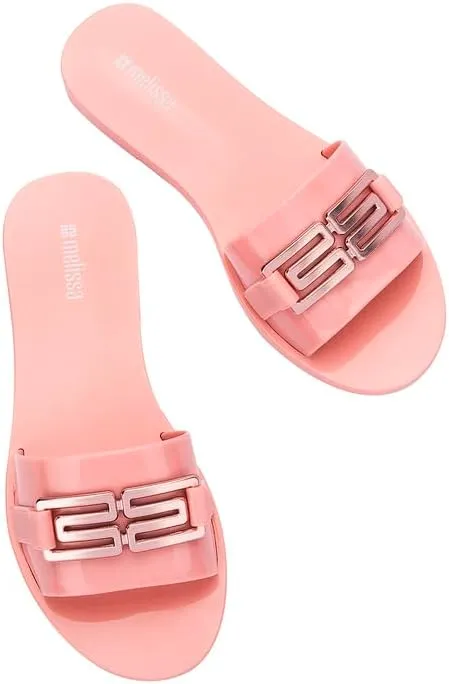 Melissa Babe M Chic Slide Sandals for Women – Stylish and Lightweight Slip-On with Comfortable Footbed, Durable MelFlex PVC, and Signature bubblegum Scent