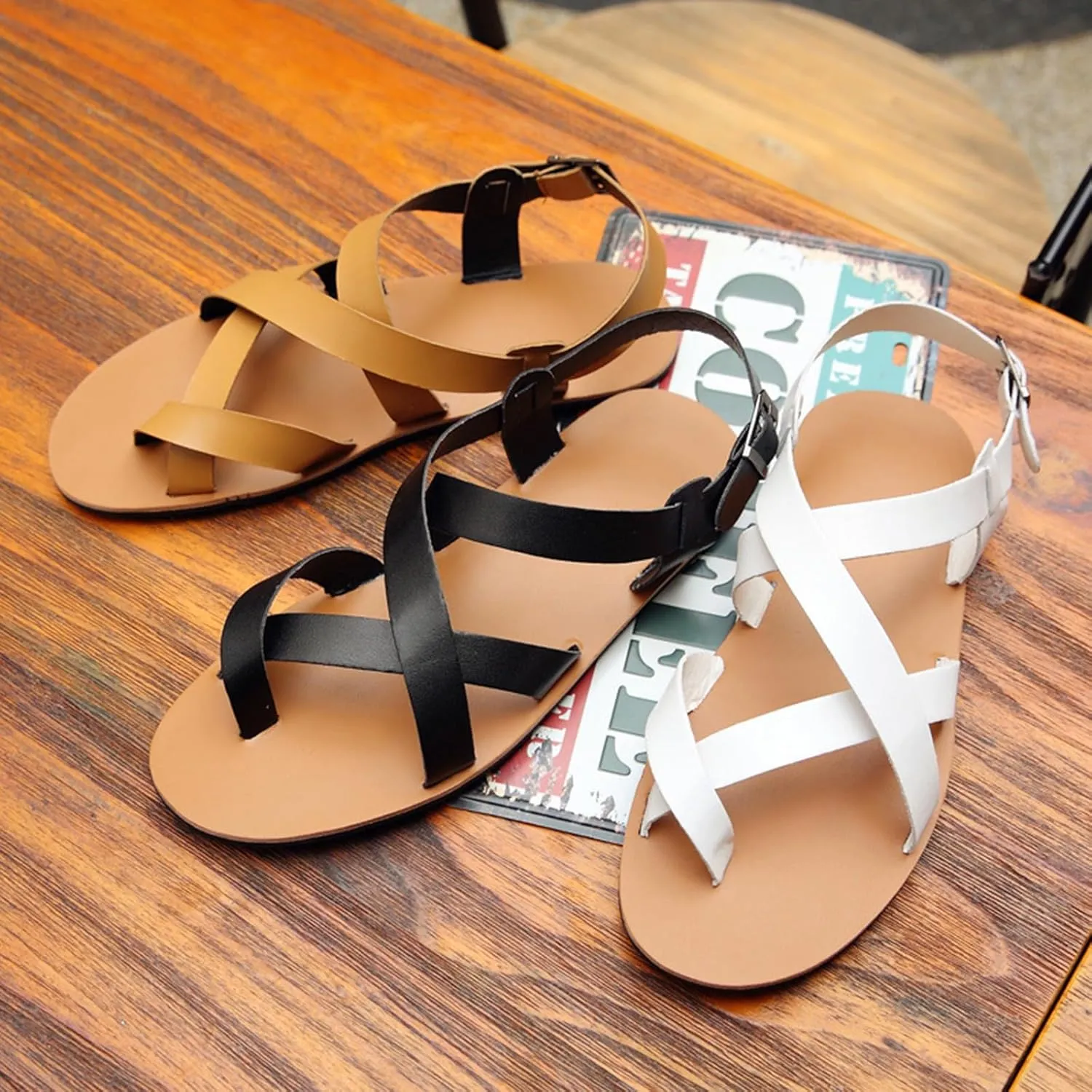 Men's Leather Thong Hollow Gladiator Sandals with Adjustable Buckle Strap Summer Casual Cross Strappy Low Top Flat Roman Sandals Outdoor Comfy Beach Shoes