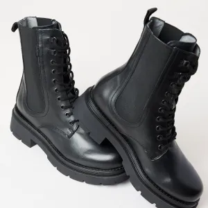 NeroGiardini Black Leather Ankle Boots