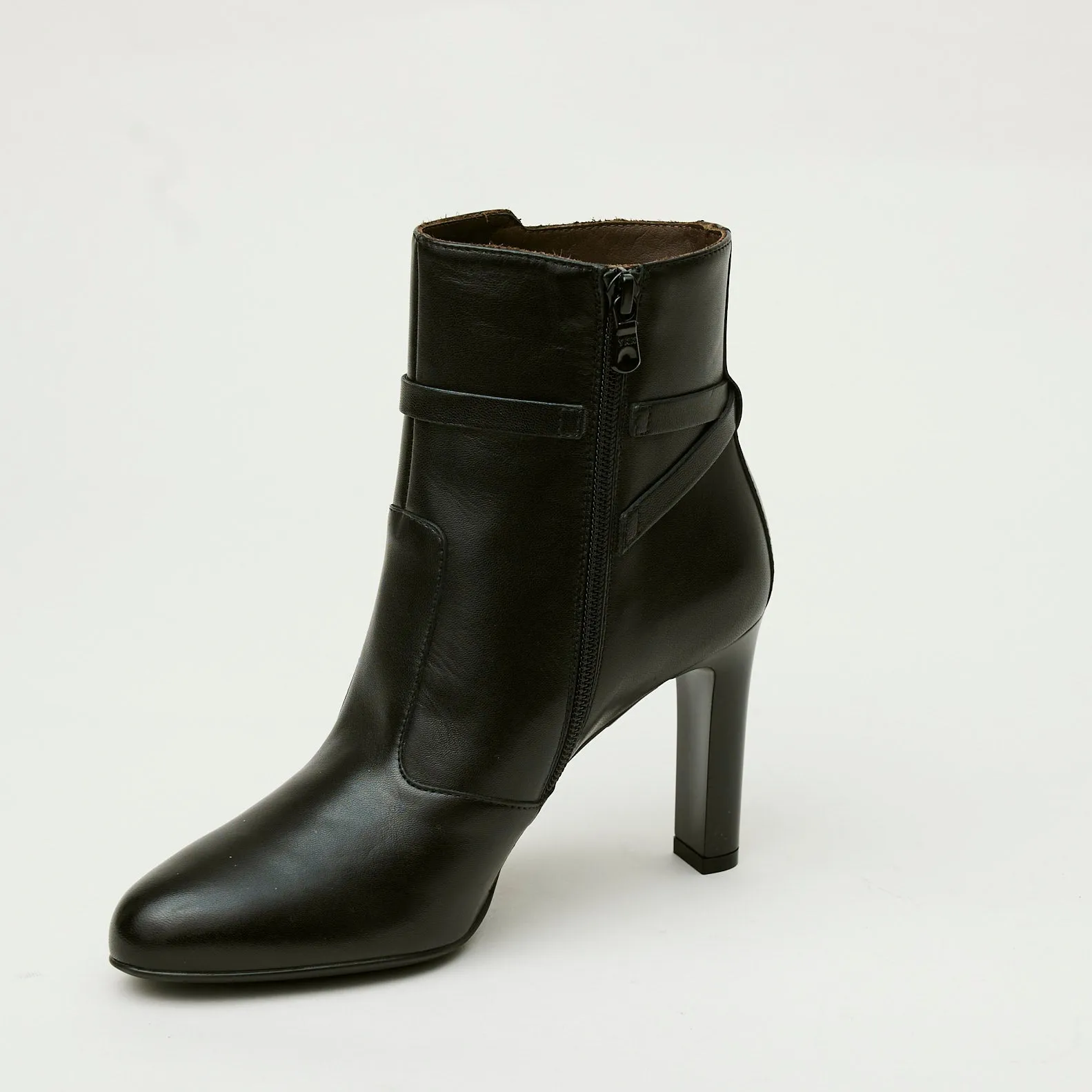 NeroGiardini Black Leather High Heeled Ankle Boots