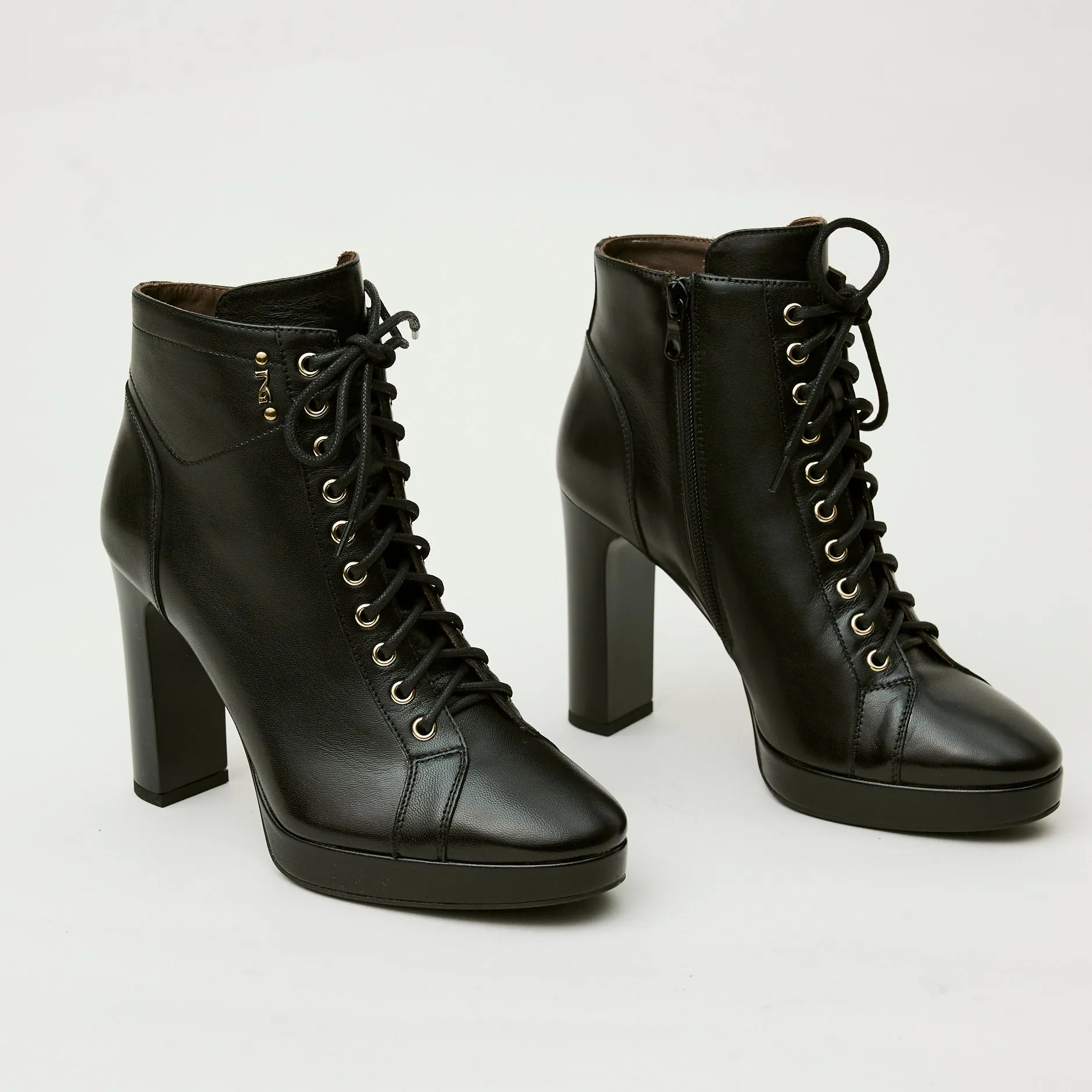 NeroGiardini Black Leather High Heeled Lace-Up Ankle Boots