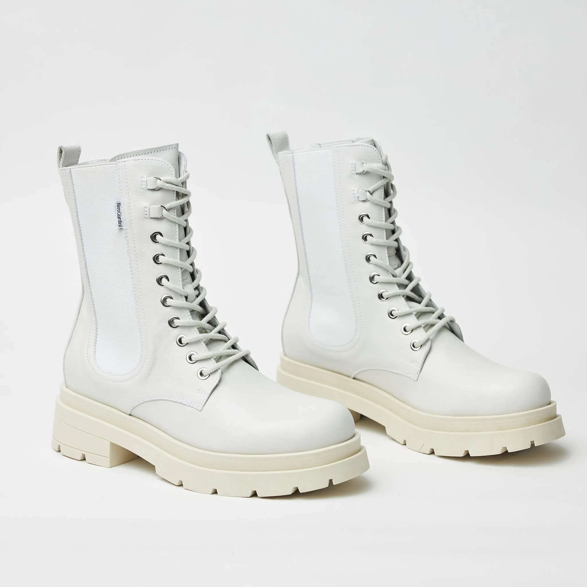 NeroGiardini Cream Lace Up Leather Boots