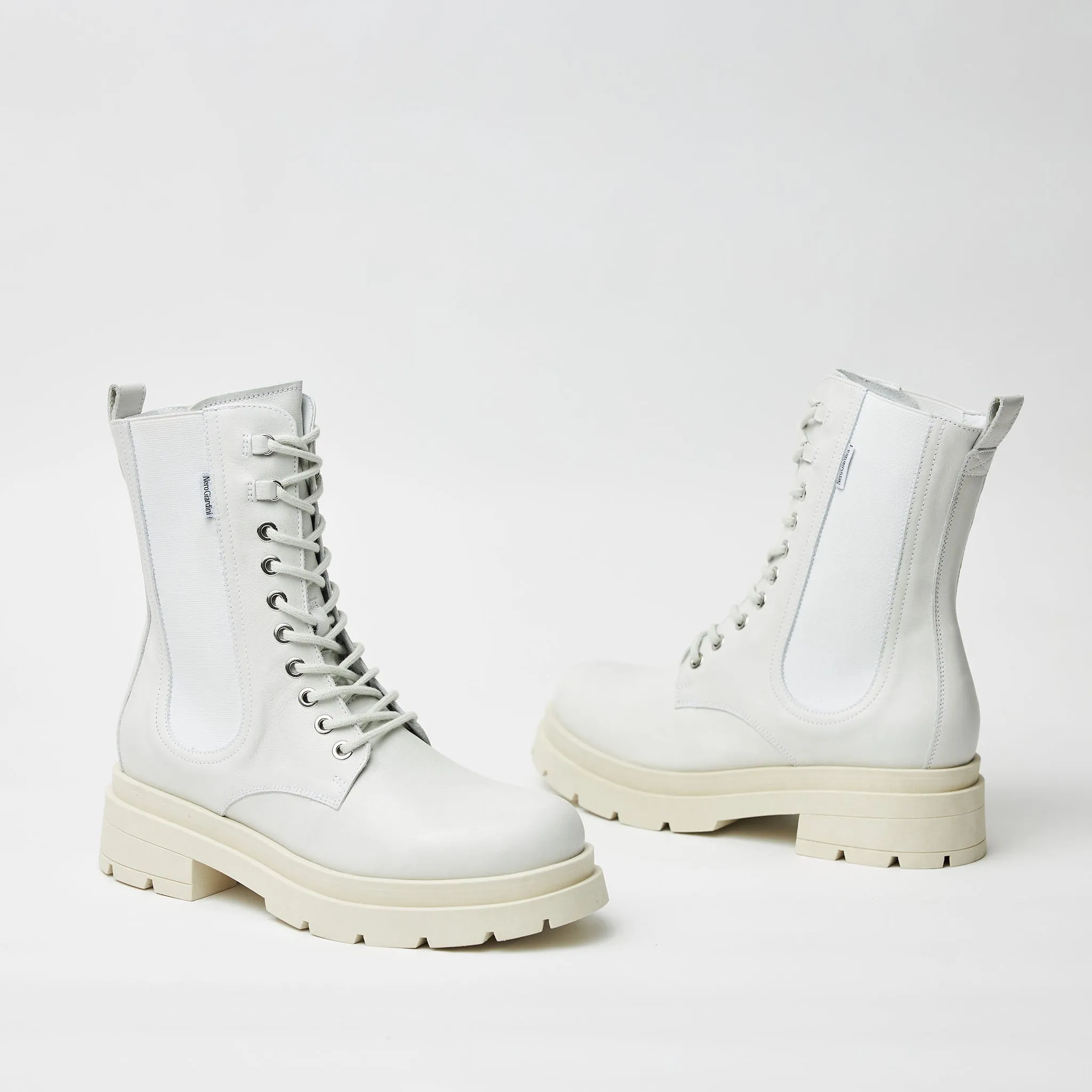 NeroGiardini Cream Lace Up Leather Boots