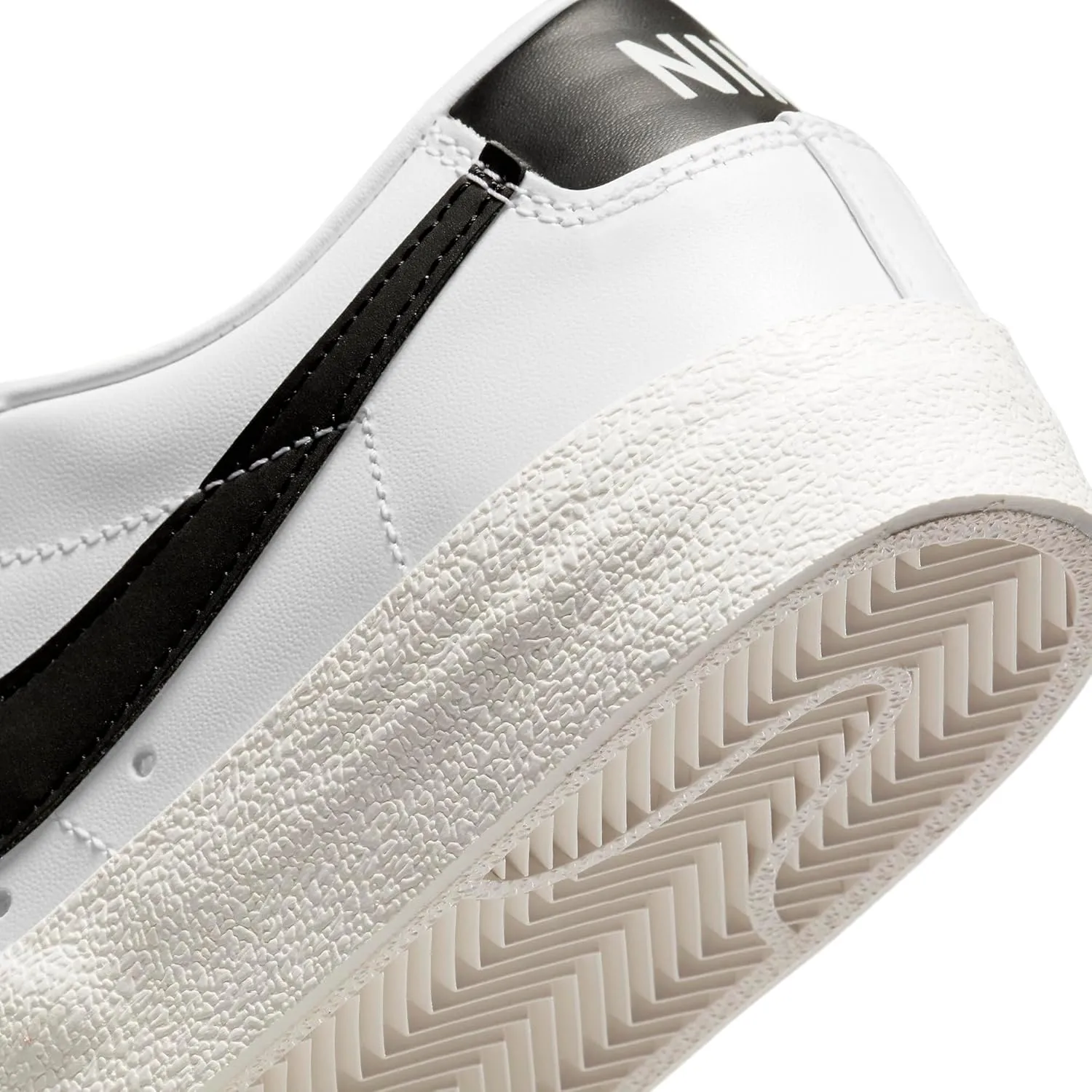 Nike Women's Basketball Shoe