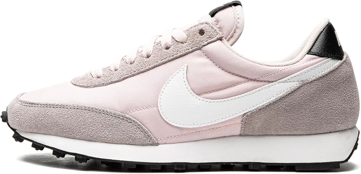 Nike Women's Stroke Running Shoe