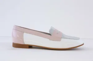 PITILLOS - 10472 LOW HEEL SLIP-ON SHOE - WHITE/SILVER/PINK