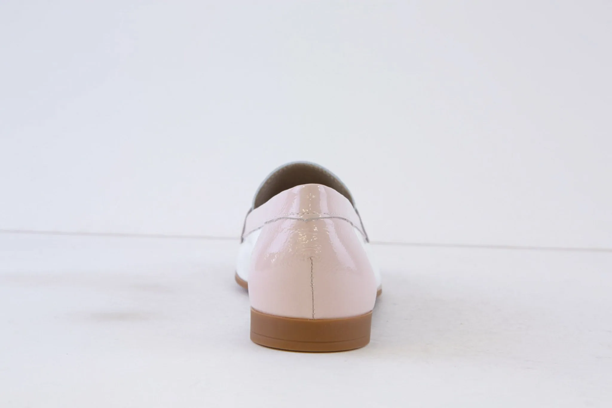 PITILLOS - 10472 LOW HEEL SLIP-ON SHOE - WHITE/SILVER/PINK