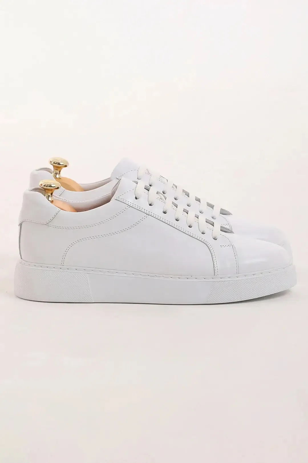 Pristine Luxe Leather Sneaker