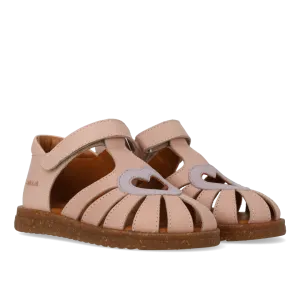 Sandal with contrast heart