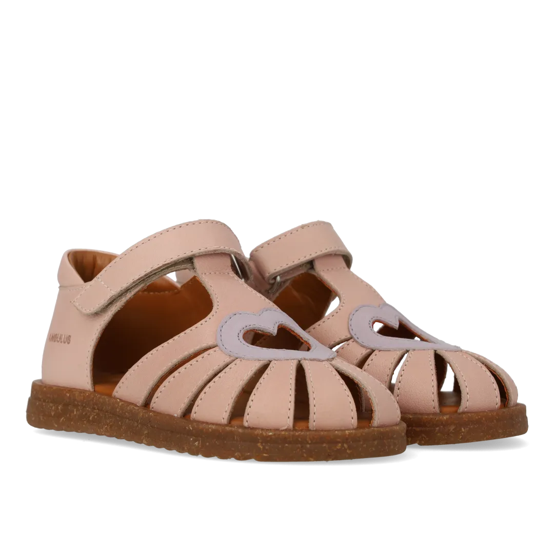 Sandal with contrast heart