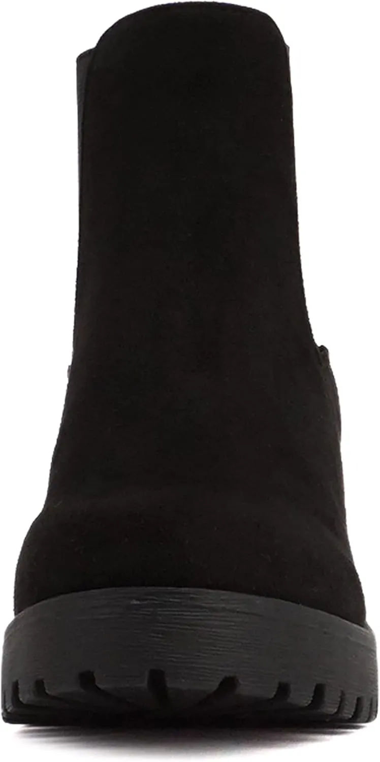 Soda Top Shoes Jaber Ankle Boot w/Lug Sole Elastic Gore and Chunky Heel