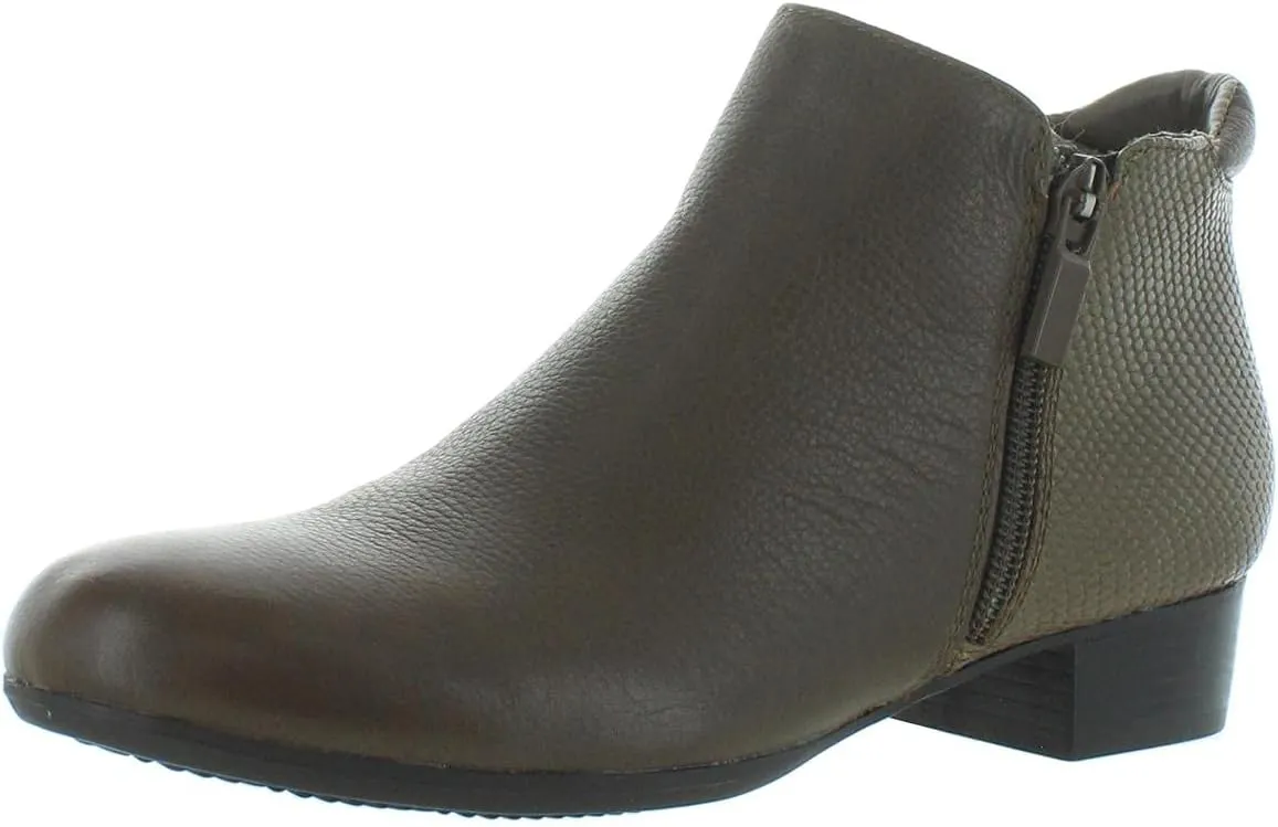 Trotters Women's Major Ankle Boot