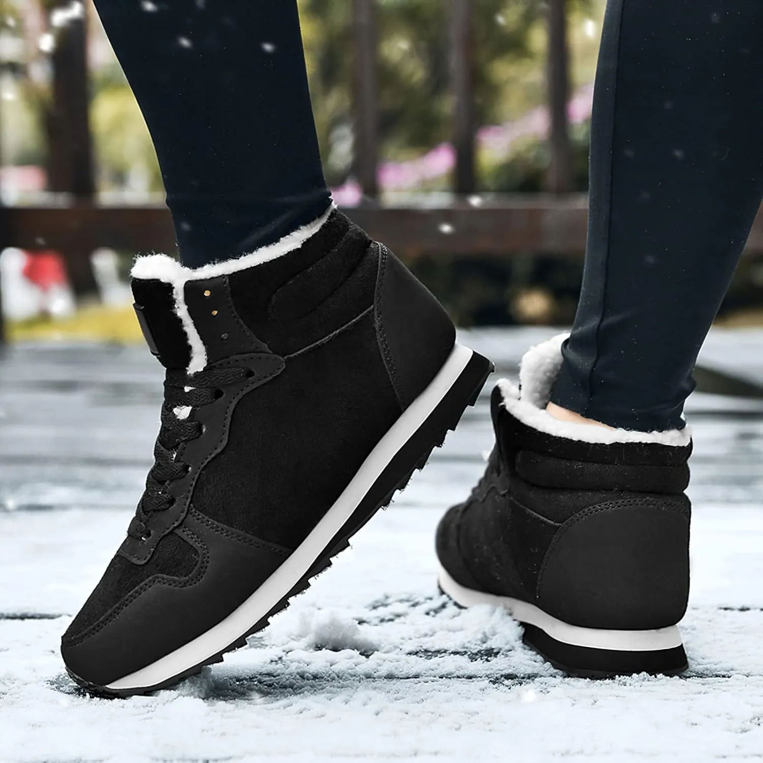 Unisex Men's Women's Plush Sneakers Lightweight High-Top Lace-Up Winter Snow Shoes