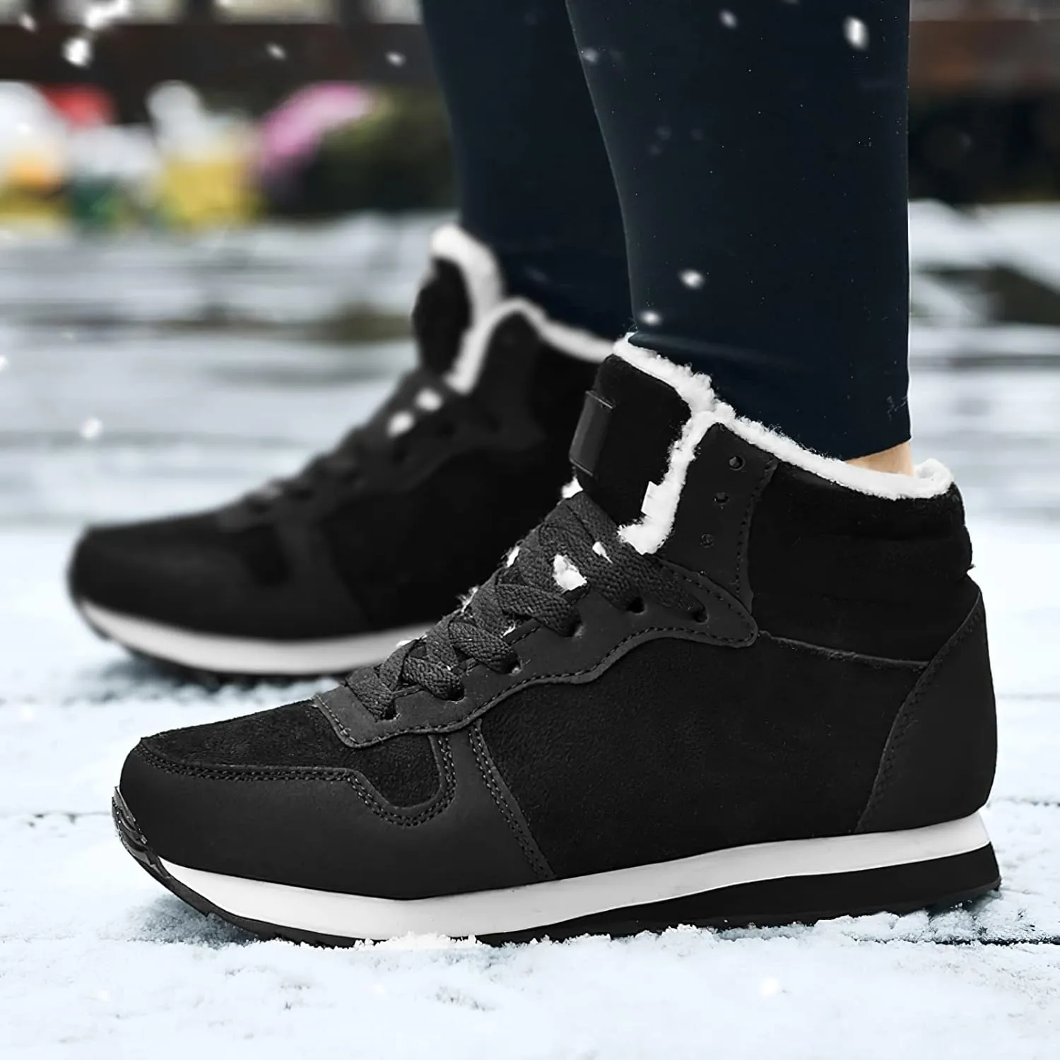 Unisex Men's Women's Plush Sneakers Lightweight High-Top Lace-Up Winter Snow Shoes