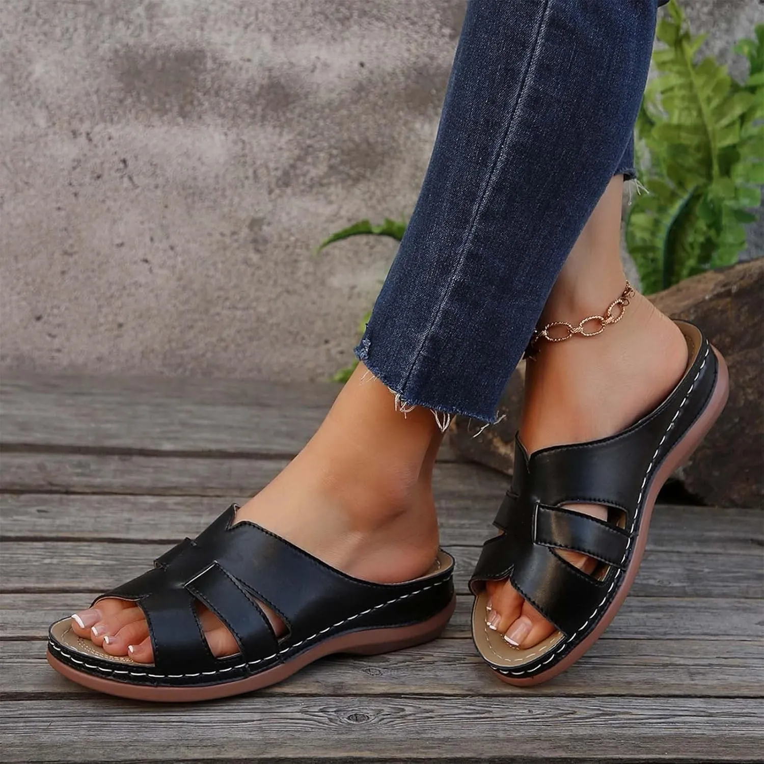 Women's Hollow Out Casual Slipper Leather Summer Orthopedic Sandal Open Toe Rubber Sole Slide Durable Vacation Shoe