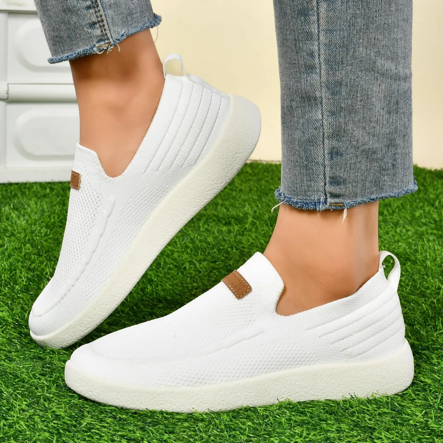 Women's Slip Ons Lightweight Comfortable Loafers for Women Casual Deck Shoes Breathable Outdoor Walking Shoes