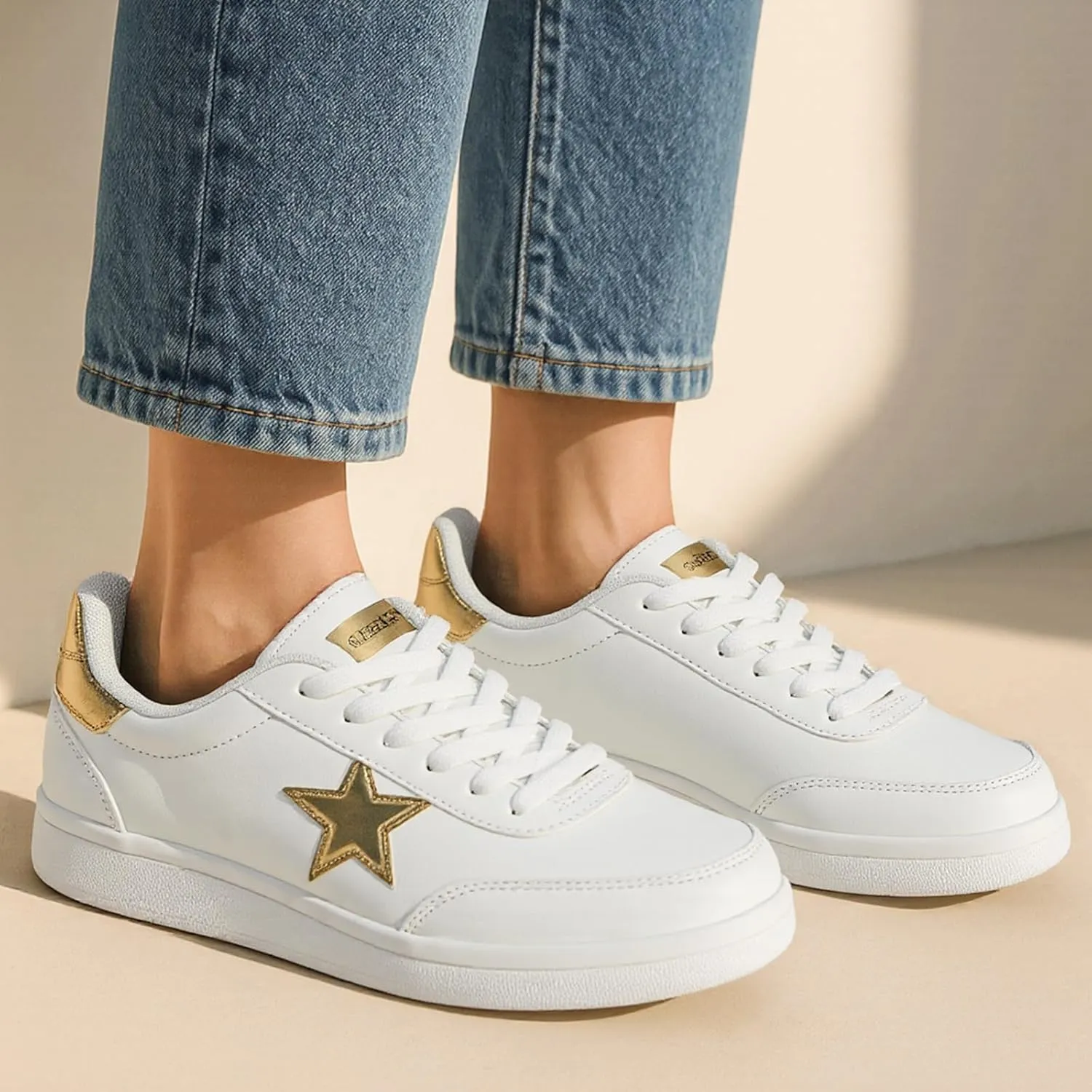 Women's Star Sneaker Lace Up Low Top Comfortable Cushioned Walking Shoes Casual Lightweight Breathable Tennis Shoes